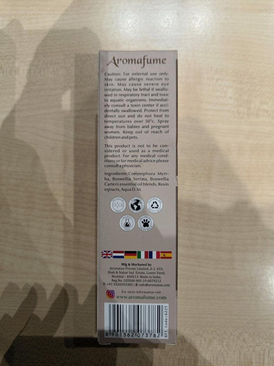 Weihrauch & Myrrhe Naturharz-Mistspray von Aromafume | 100 ml / 3,3 oz | Ideal für Tiefenentspannung, Spiritualität & Rituale | Hergestellt mit reinem Harz aus Somalia | Alkoholfrei, ungiftig & vegan