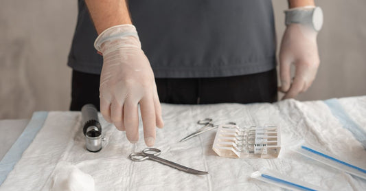 Sterile Gaze-Kompressen auf hellem Hintergrund – Gauze Buying Guide 2026