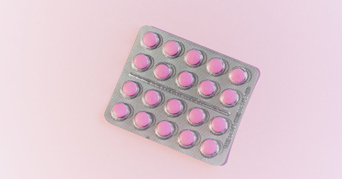 Allergy Relief Tablets Best 2026 in Blisterverpackung auf hellem Hintergrund