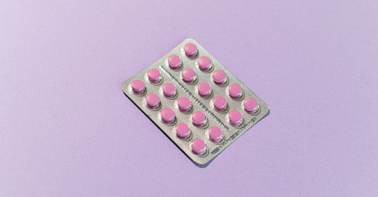 Beste Nikotinkaugummis & Lutschtabletten 2026 – eine Packung Nikotinkaugummis auf weißem Hintergrund