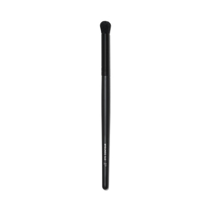 e.l.f. Eye Contour Pinsel – Präzisionspinsel für definierte Augenpartien, vegan & tierversuchsfrei