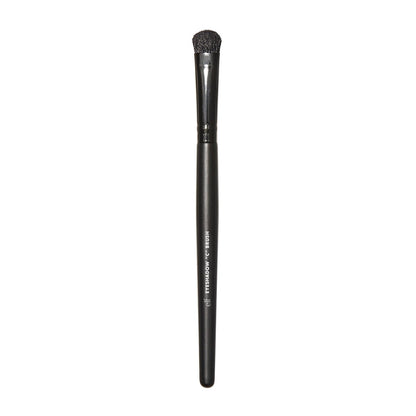 e.l.f. Eyeshadow "C" Pinsel – Gebogener Lidschattenpinsel zum Verblenden & Diffundieren für den perfekten Smokey Eye, vegan & tierversuchsfrei