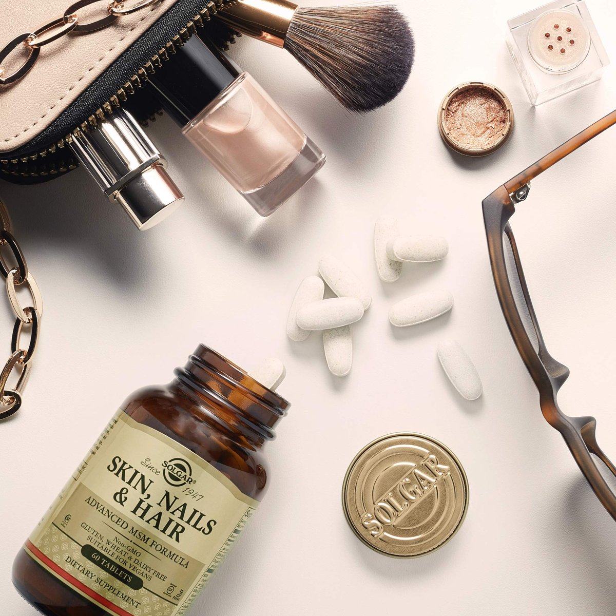 Solgar Haut, Nägel & Haare, Fortschrittliche MSM-Formel, 120 Tabletten – Unterstützt Kollagen für Haar-, Nagel- und Hautgesundheit – Liefert Zink, Vitamin C & Kupfer – Nicht GVO, vegan, gluten- & laktosefrei – 60 Portionen