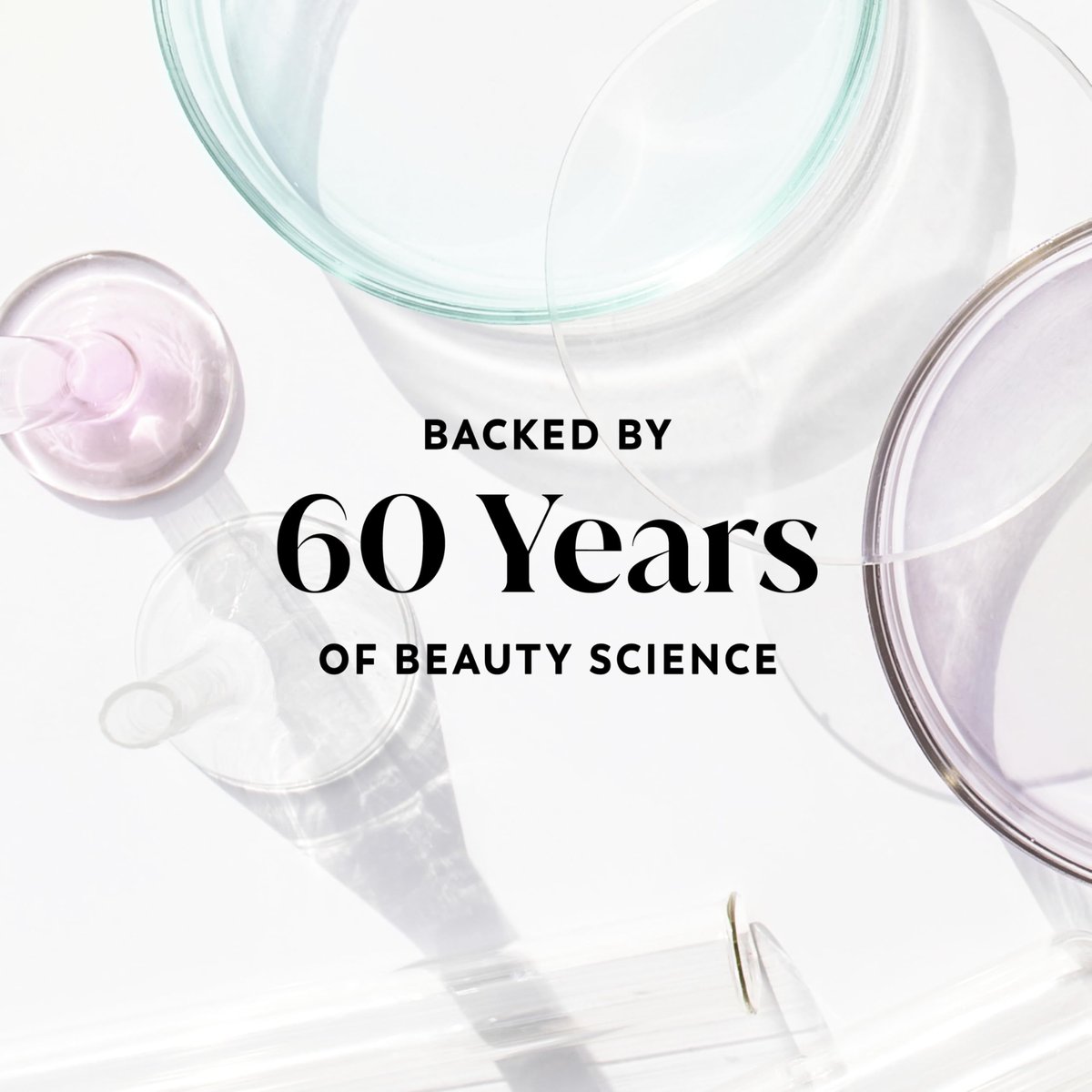 Olay Body Wash für Frauen, Feuchtigkeitsbänder Plus, Tiefenpflege & Feuchtigkeitsformel, Lang anhaltend geschmeidige Haut, Für alle Hauttypen, Duft nach Sheabutter & Lavendelöl, 532 ml