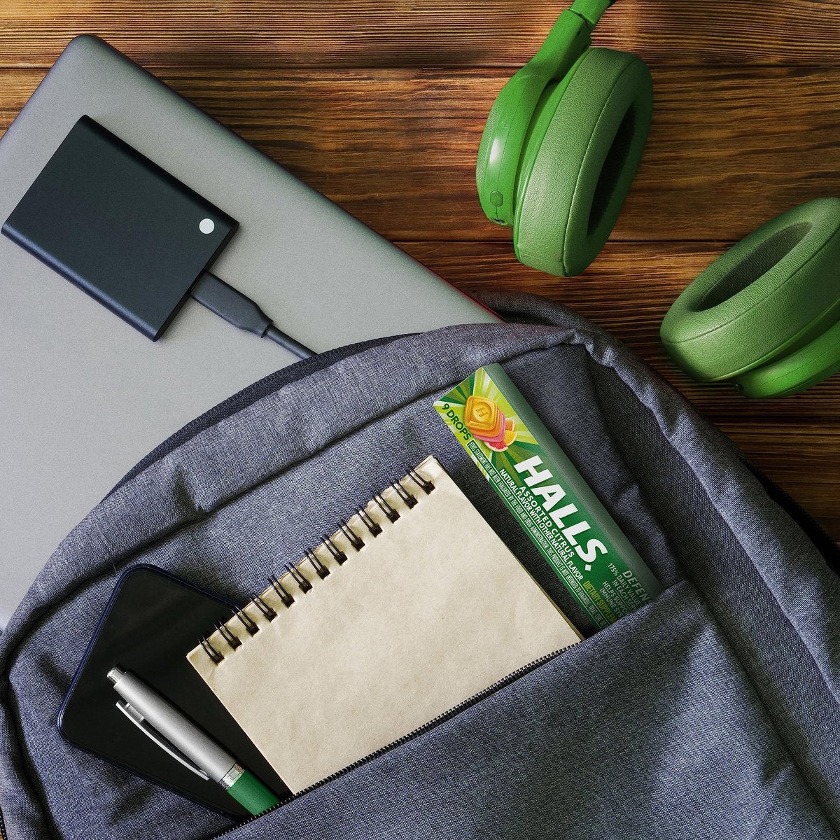 HALLS Defense Vitamin C Drops mit Zitrusgeschmack – 20 Sticks mit je 9 Drops (180 Drops insgesamt)