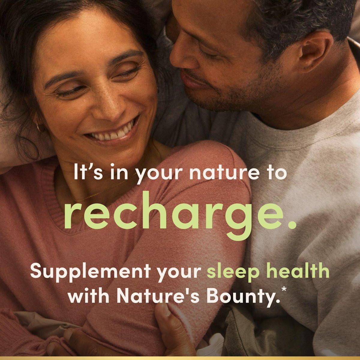 Nature's Bounty Melatonin 5 mg, 90 Softgels – 100% Arzneimittelfreies Schlafmittel, Nahrungsergänzungsmittel zur Förderung von Entspannung und gesundem Schlaf