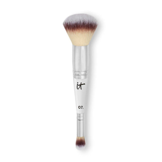 IT Cosmetics Heavenly Luxe Complexion Perfection Pinsel #7 – Hochwertiger Dual-Ended Make-up-Pinsel für Foundation, Concealer & Contouring, ultraweiche Synthetikfasern, Airbrush-Finish, professionell hygienisch, tierversuchsfrei