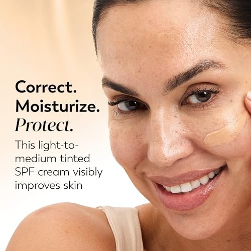 Olay Total Effects Tone Correcting Feuchtigkeitscreme mit Sonnenschutz SPF 15, Hell bis Mittel, 48 ml