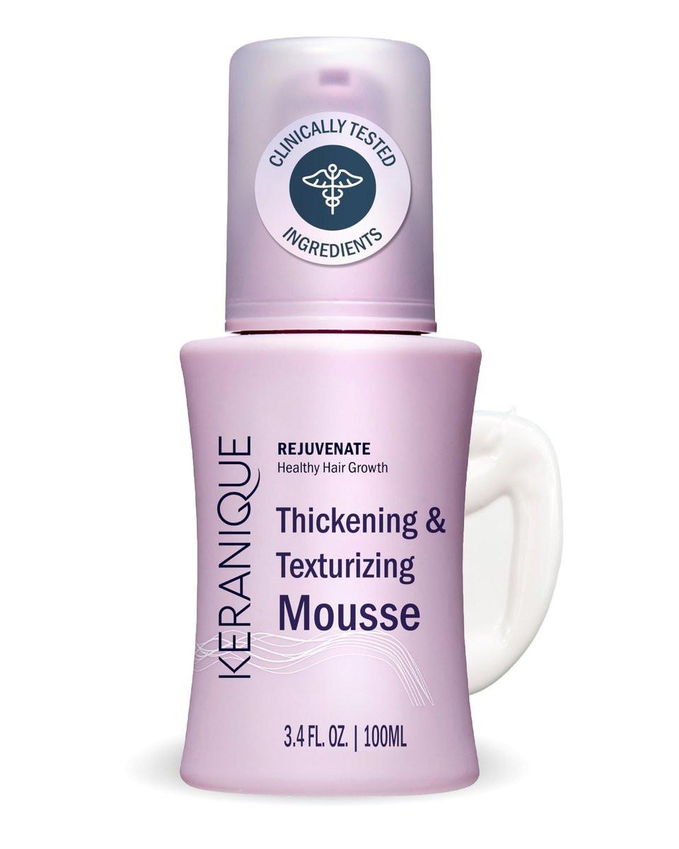 Keranique Volumizing Haar-Mousse für Frauen – Verdickender & Styling Anti-Frizz Schaum für feines, glattes, welliges & lockiges Haar – Leichte Volumen mit lang anhaltendem Halt – Nicht klebrig, nicht fettend – 100 ml