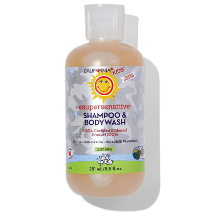 California Baby Shampoo + Body Wash | Super Sensitive Unscented | Sanfte Kinderpflege für Kids + Teens | 100% pflanzlich | Hypoallergen | 8,5 oz