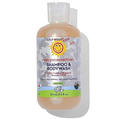 California Baby Shampoo + Body Wash | Super Sensitive Unscented | Sanfte Kinderpflege für Kids + Teens | 100% pflanzlich | Hypoallergen | 8,5 oz