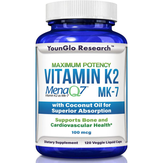 YounGlo Research Vitamin K2 MK7 (MenaQ7) 100 mcg mit Kokosöl für verbesserte Absorption – 120 vegane Kapseln zur Unterstützung von Knochenstärke und -dichte für Erwachsene, Männer und Frauen