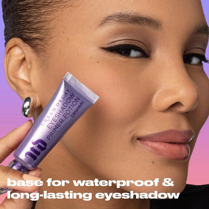 Urban Decay Matte Lidschatten-Primer Potion Eden – Langanhaltende, cremefeste Lidschattenbasis für intensive Farben & geschmeidige Lidhaut, 0,33 fl oz