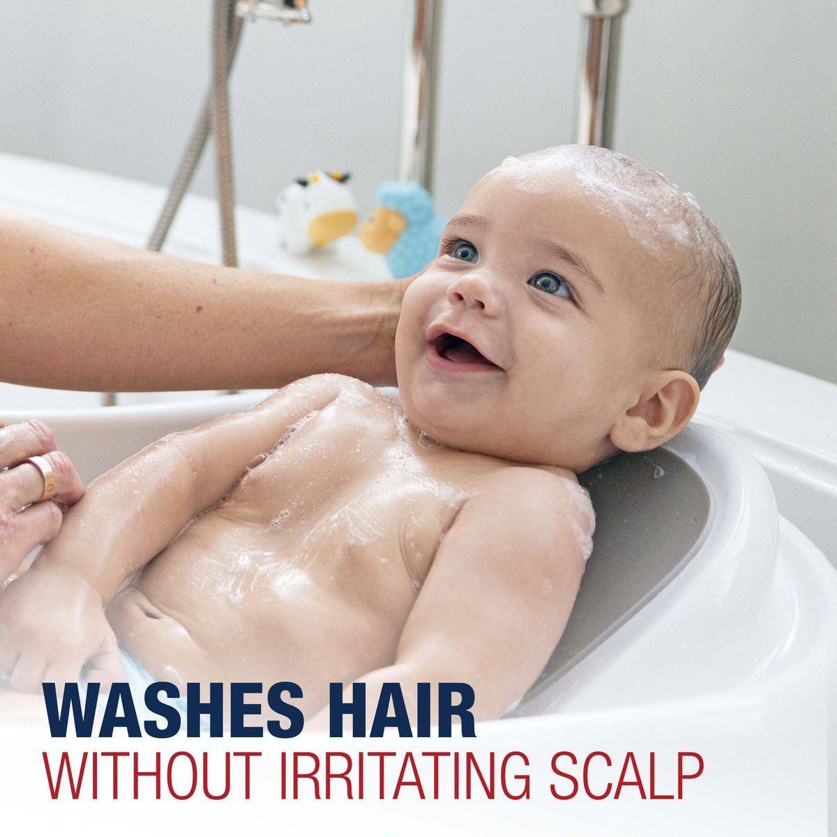 Aquaphor Baby Wasch- und Shampoo - Milde, tränenfreie 2-in-1 Lösung für Babys empfindliche Haut - 500 ml Pumpflasche