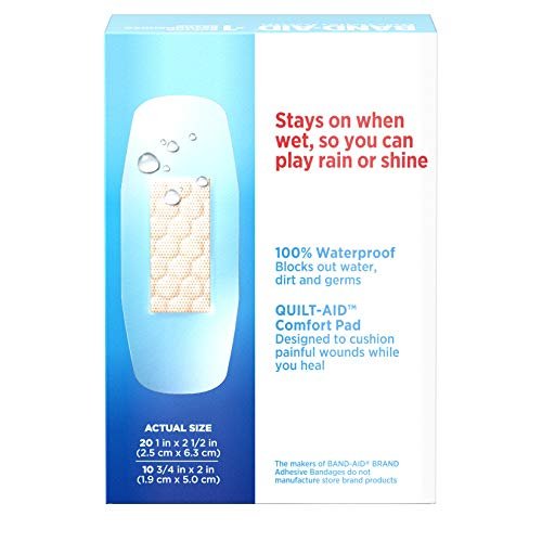 Band-Aid Brand Water Block Clear Waterproof Sterile Adhesive Bandages für die Erste-Hilfe-Wundversorgung bei kleinen Schnitten und Schürfwunden, verschiedene Größen, 30 Stück