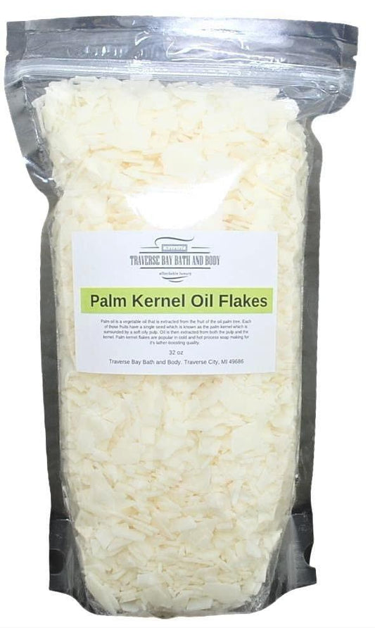 Palmkernelflocken Nachhaltiges Palmöl 32 Unzen (ca. 907 g) / 2 Pfund für die Seifenherstellung im Standbodenbeutel – Alles natürlich