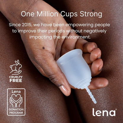 Lena Menstruationsbecher Original – Wiederverwendbare Menstruationstasse aus medizinischem Silikon, sanfter 12-Stunden-Schutz, auslaufsicher, anfängerfreundlich – klein, lila