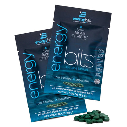 ENERGYBITS Bio Spirulina Tabletten (60 Algen-Tabletten) – Natürliches Superfood für Energie, Fitness und Konzentration – 5g Protein, 1 Kalorie, Zuckerfrei – Omega 3 – Spirulina Kapseln – Glutenfrei, Keto & Vegan