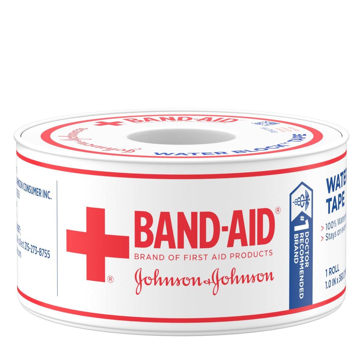 Band-Aid Brand Water Block 100% wasserdichtes Selbstklebeband für die Erste Hilfe, 2,5 cm x 9,1 m, weiß