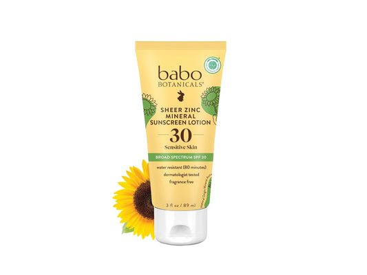 Babo Botanicals Sheer Zink-Mineral-Sonnencreme LSF30 – Natürliches Zinkoxid, Sheabutter, Gesicht & Körper, Wasserbeständig, Duftfrei, EWG-verifiziert, Vegan – für alle Altersgruppen – 3 Fl. Oz.