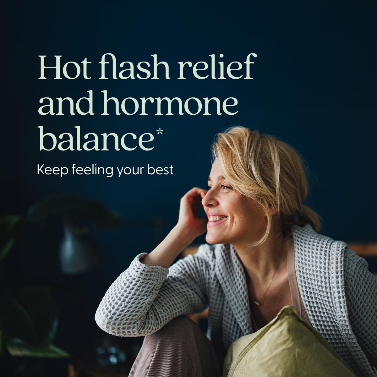 New Chapter Menopause Supplement - Estrotone Kräuter-Hormonbalance für Frauen in den Wechseljahren, mit Traubensilberkerze zur Linderung von Hitzewallungen und Nachtschweiß + Mönchspfeffer, ohne zugesetzte Hormone - 30 Stück