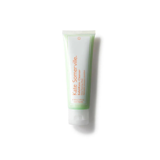 Kate Somerville ExfoliKate Cleanser – Tägliches, peelendes Reinigungsschaum-Gesichtswasser mit Glykolsäure und Milchsäure, sanftes Gesichts-Peeling, Reisegröße, 1,7 Fl Oz