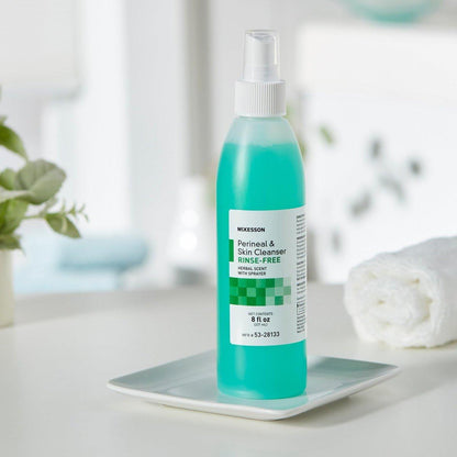 McKesson Perineal Hautreiniger, 8 oz [1er Pack] Spülfreier Körperreiniger für Inkontinenz- oder Stomaversorgung, Kräuterduft