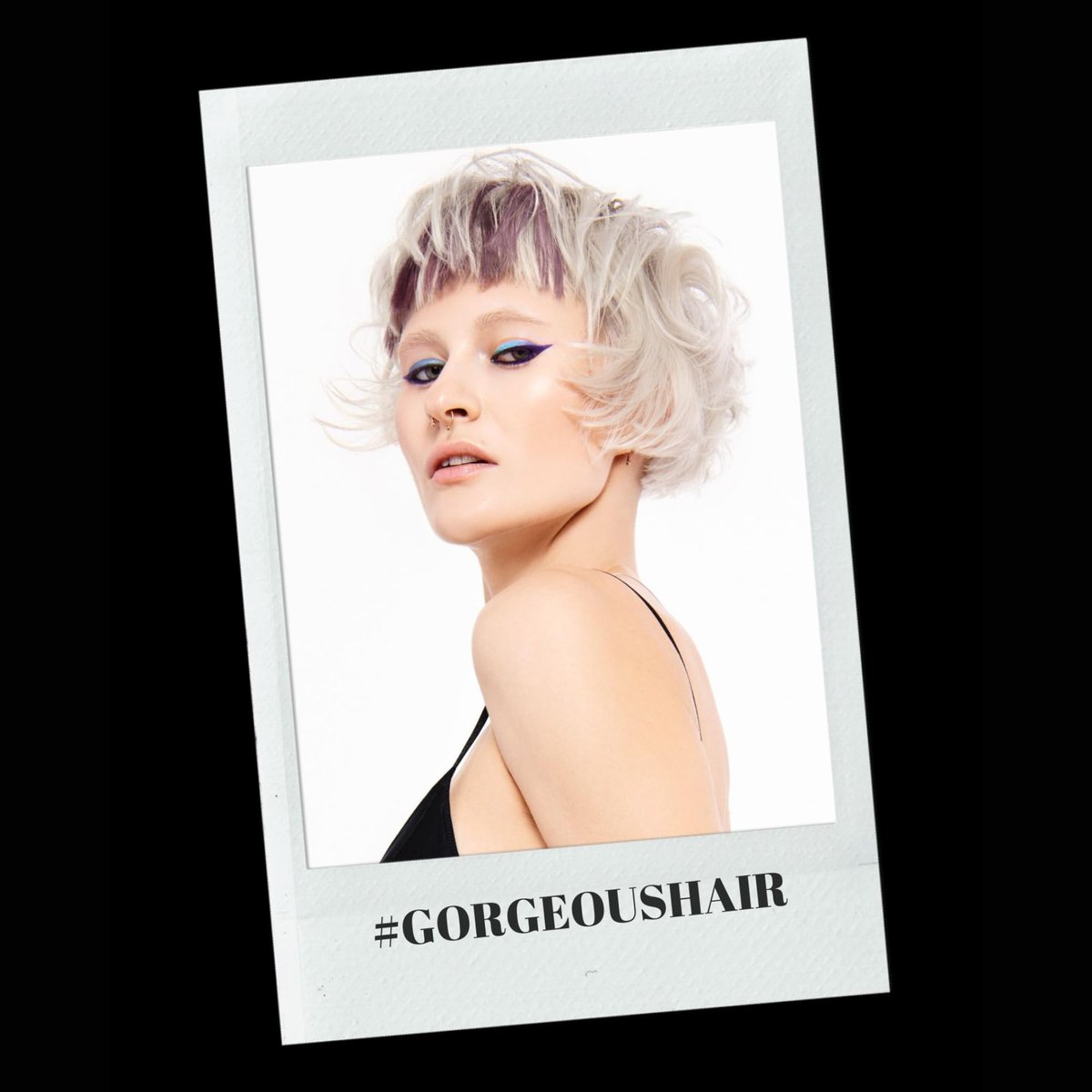 RUSK Deepshine Platinum Conditioner – Sanfter Conditioner gegen Gelbstich für platinblondes, silbernes, graues, weißes und blondes Haar, 355 ml