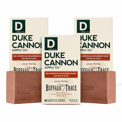 Duke Cannon Supply Co. Big Brick of Soap Bar für Männer – American Bourbon (Charred Oak Barrel Duft) – Extra groß, für alle Hauttypen, 10 oz (3er-Pack)