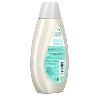 Johnson's CottonTouch Baby Body Wash & Shampoo, sanft & tränenfrei, mit echter Baumwolle, für empfindliche Haut, 400 ml