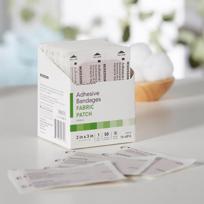McKesson Pflaster, steril, Stoff, 5 x 7,6 cm, 50 Stück, 1 Packung