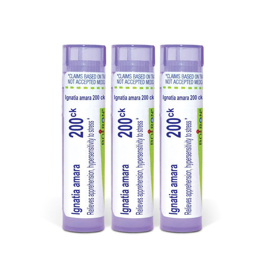 Boiron Ignatia Amara 200ck Homöopathisches Arzneimittel bei Beklemmung, Überempfindlichkeit gegen Stress – Packung mit 3 (240 Kügelchen)