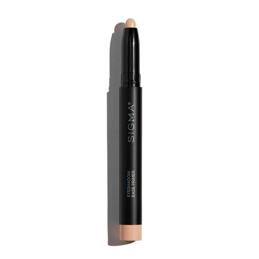 Sigma Beauty Eyeshadow Primer Base – Augen-Make-up-Grundierung in Profi-Qualität mit elegantem, herausdrehbarem Stift für langanhaltendes Lidschatten-Make-up & ganztägige Farbintensität, verhindert Faltenbildung (Ignite, Hellkaramell Matt)