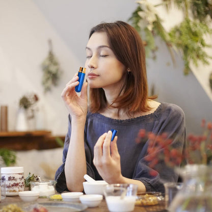 Bekith Set mit 8 leeren Aromatherapie-Inhalatoren, wiederverwendbare Naseninhalator-Röhrchen aus Aluminium und Glas, tragbare Naseninhalatoren mit 20 Baumwolldochten
