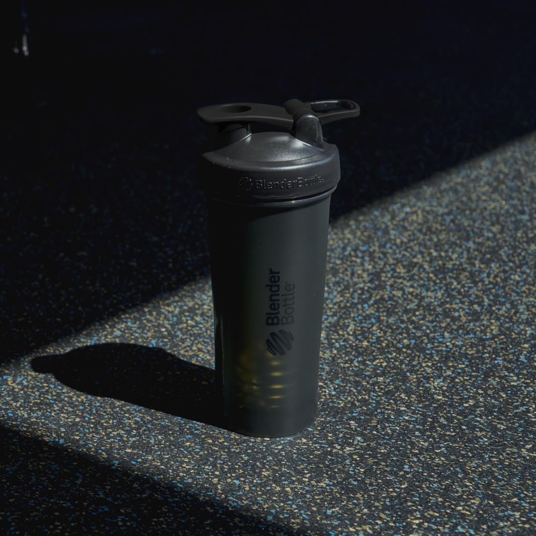 BlenderBottle Classic V2 Shaker Flasche – 3er Pack, 20 oz, Schwarz, Tan/Blau, Lila – Perfekt für Proteinshakes und Pre-Workout