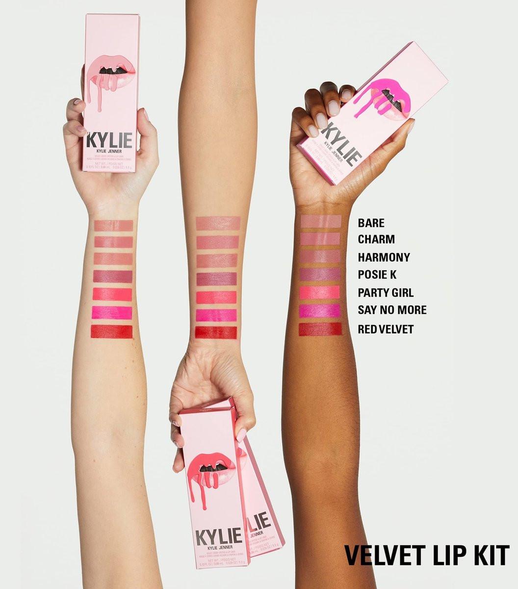 KYLIE Cosmetics Lip Kit - Bare - Flüssiger Lippenstift und Lippenkonturenstift, matt