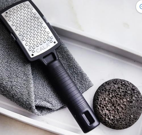 CALA Silky Glide Pro Hornhautentferner Fußfeile (Schwarz) – Edelstahl-Mikrofeile mit breiter Oberfläche für nasse oder trockene Haut, weicher Griff für Komfort und Kontrolle, wiederverwendbares Reise-Werkzeug