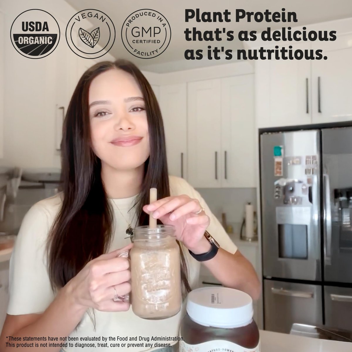 KOS Bio pflanzliches Proteinpulver, Schokolade USDA Organic - Low Carb Erbsenprotein-Mix, veganes Superfood mit Vitaminen & Mineralstoffen - Keto, Soja- & milchfrei - Mahlzeitenersatz für Frauen & Männer - 15 Portionen