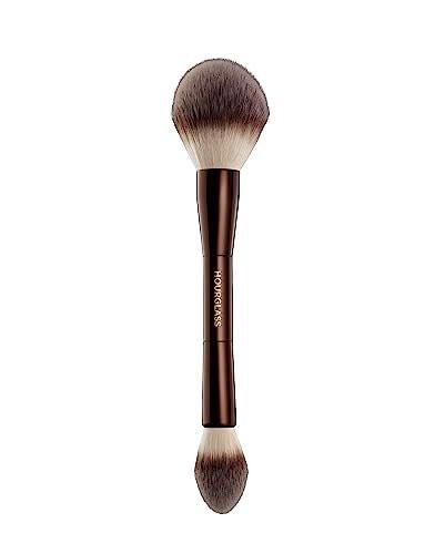 Hourglass Veil Powder Brush – Obsidian – Präziser Pinsel für losen Puder