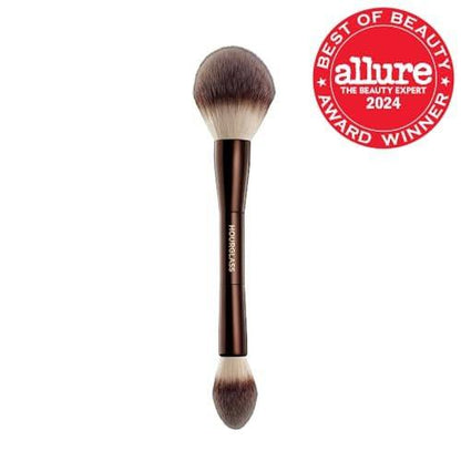 Hourglass Veil Powder Brush – Obsidian – Präziser Pinsel für losen Puder
