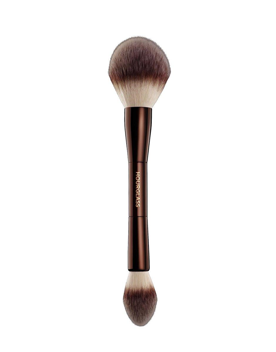 Hourglass Veil Powder Brush – Obsidian – Präziser Pinsel für losen Puder
