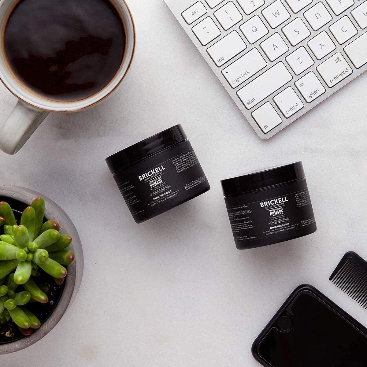 Brickell Herren Haarstyling Pomade mit starkem Halt & Glanz, natürliche & organische Inhaltsstoffe, 56,7 g