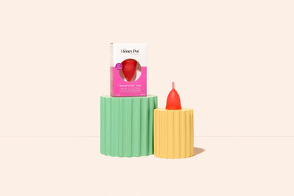 The Honey Pot Company Menstruationsbecher – 12 Stunden wiederverwendbarer Schutz für die Periode – Natürliche Damenhygiene – Größe 1