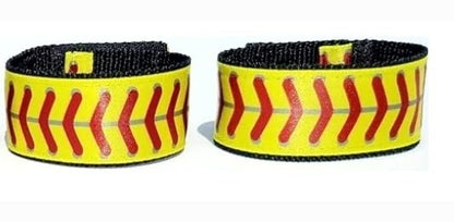 Fastpitch Softball Ärmel Scrunchies Gelb mit Roter Naht (Paar) – Softball Ärmelhalter, Ärmelbänder – Vom ORIGINALEN USA-Erfinder, über 8 Millionen verkauft