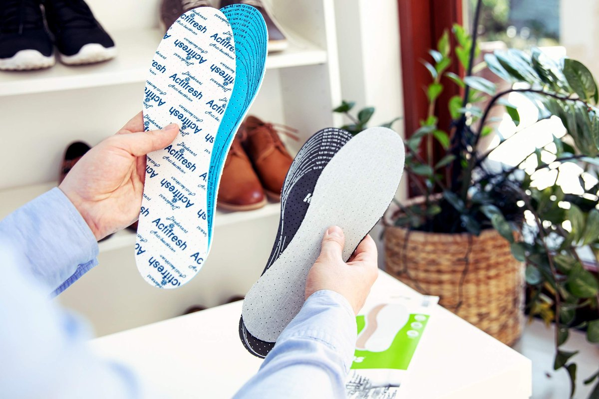 6 Paar Anti-Geruch Schuhsohlen Set mit geruchsabsorbierender Aktivkohle | Schuh Einlagen | Kaps Odour Stop | Zuschneidbar