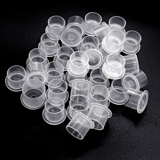 200 Tattoo-Farbbecher 17 mm – Einweg-Plastik-Tintenbecher mit Basis für Tattoo-Maschinen-Zubehör