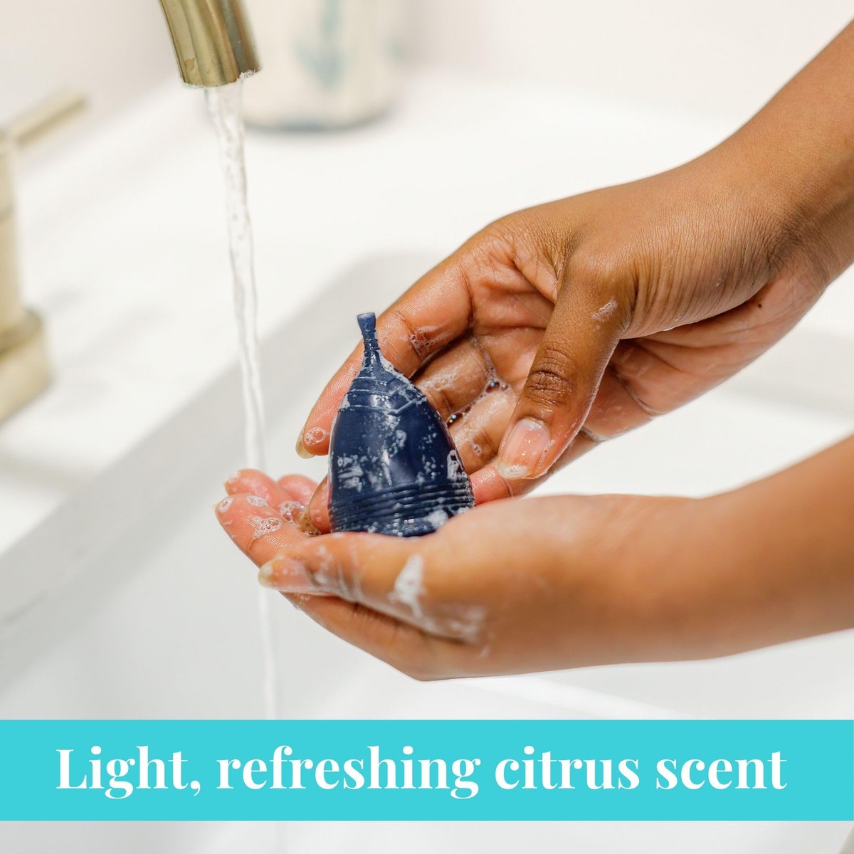 Pixie Menstrual Cup Waschgel für die Intimhygiene – Die beste Formel zur Reinigung Ihrer Periodentasse – Organische und natürliche Inhaltsstoffe & pH-ausgeglichen – Gel-Reiniger – Sterilisator-Seife für Menstruationsscheiben, 74 ml