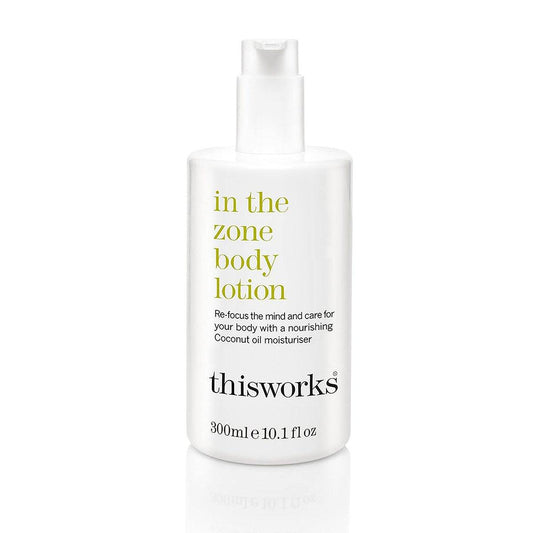 THISWORKS In The Zone Body Lotion 300ml – Feuchtigkeitsspendende Aromatherapie Körper- & Handlotion mit Eukalyptus & ätherischen Ölen, leichter Feuchtigkeitsspender für trockene Haut
