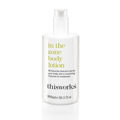 THISWORKS In The Zone Body Lotion 300ml – Feuchtigkeitsspendende Aromatherapie Körper- & Handlotion mit Eukalyptus & ätherischen Ölen, leichter Feuchtigkeitsspender für trockene Haut