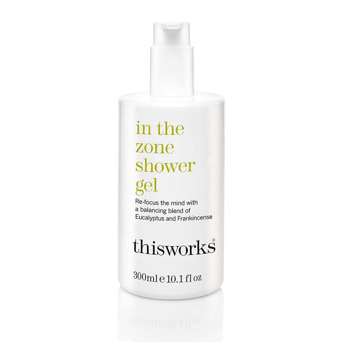 THISWORKS In The Zone Duschgel | Erfrischendes Duschbad mit Eukalyptus & Weihrauch | Reinigt, beruhigt und belebt die Haut | Aromatherapeutische Formel, 300 ml